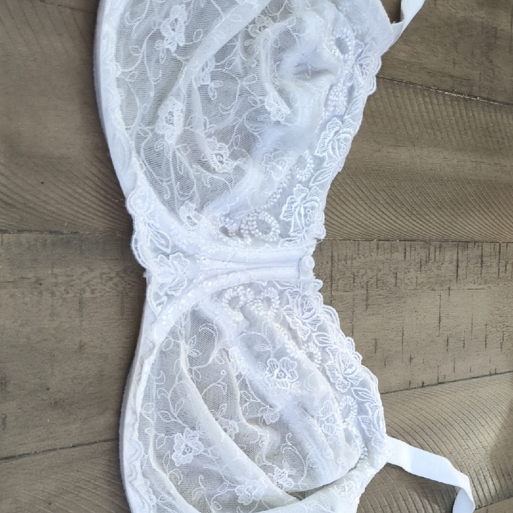 Wacoal White Floral Lace Bra 38DDD